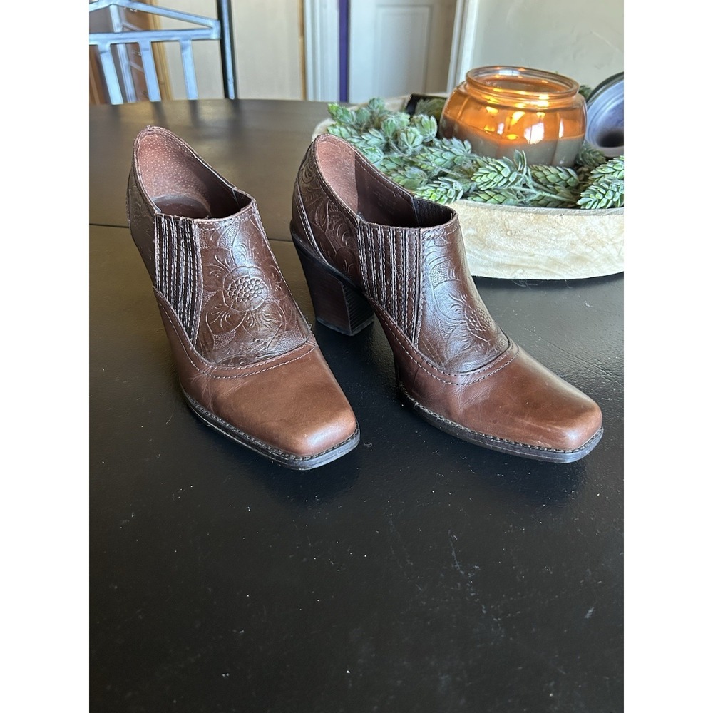 Antonio‎ Melani Women's Western Style Bootie Brown Leather Size 7.5 Classic